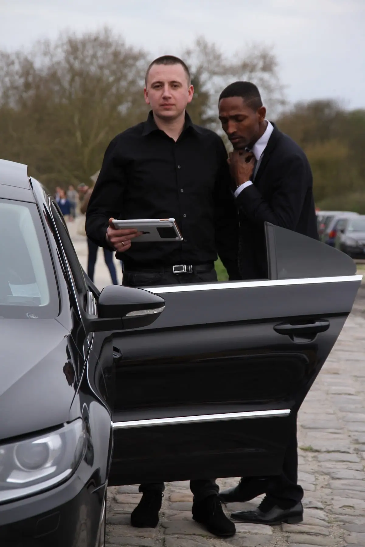 Ouverture portière chauffeur luxe nantes